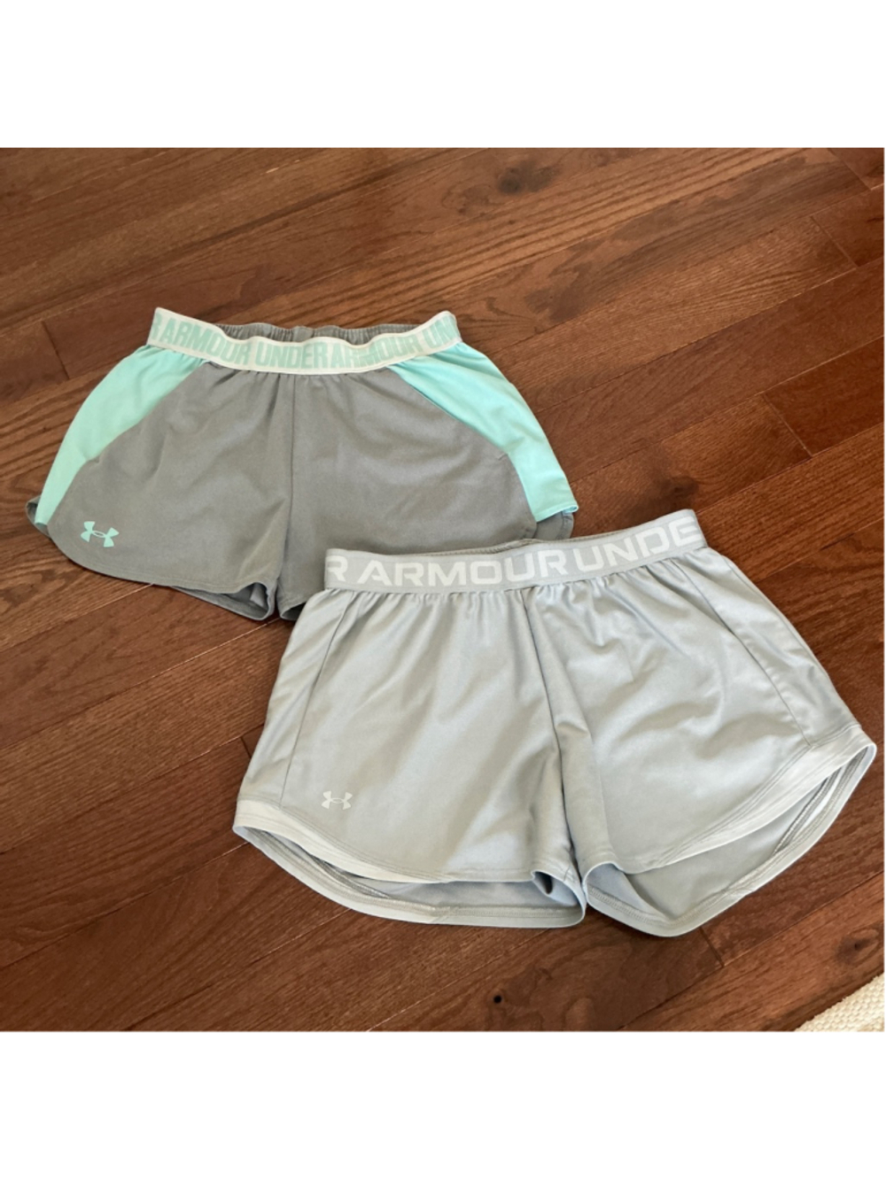 BUNDLE OF 2 Women's Under Armour Athletic Shorts S